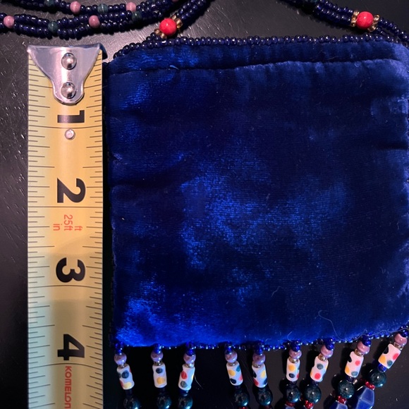 Exotic card and coin purse purchased in Dubai. - Picture 5 of 7